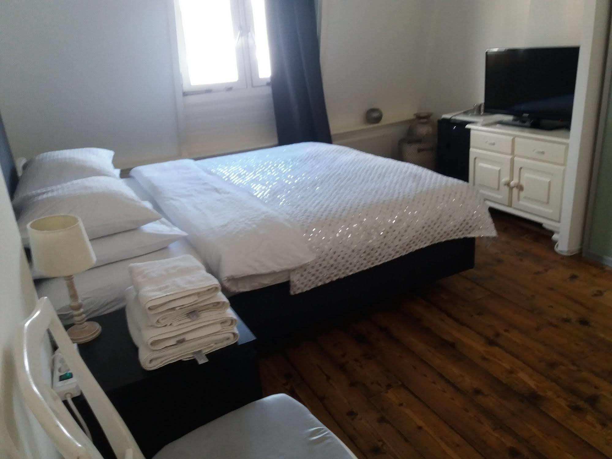Jamila Suites Amersfoort Ngoại thất bức ảnh